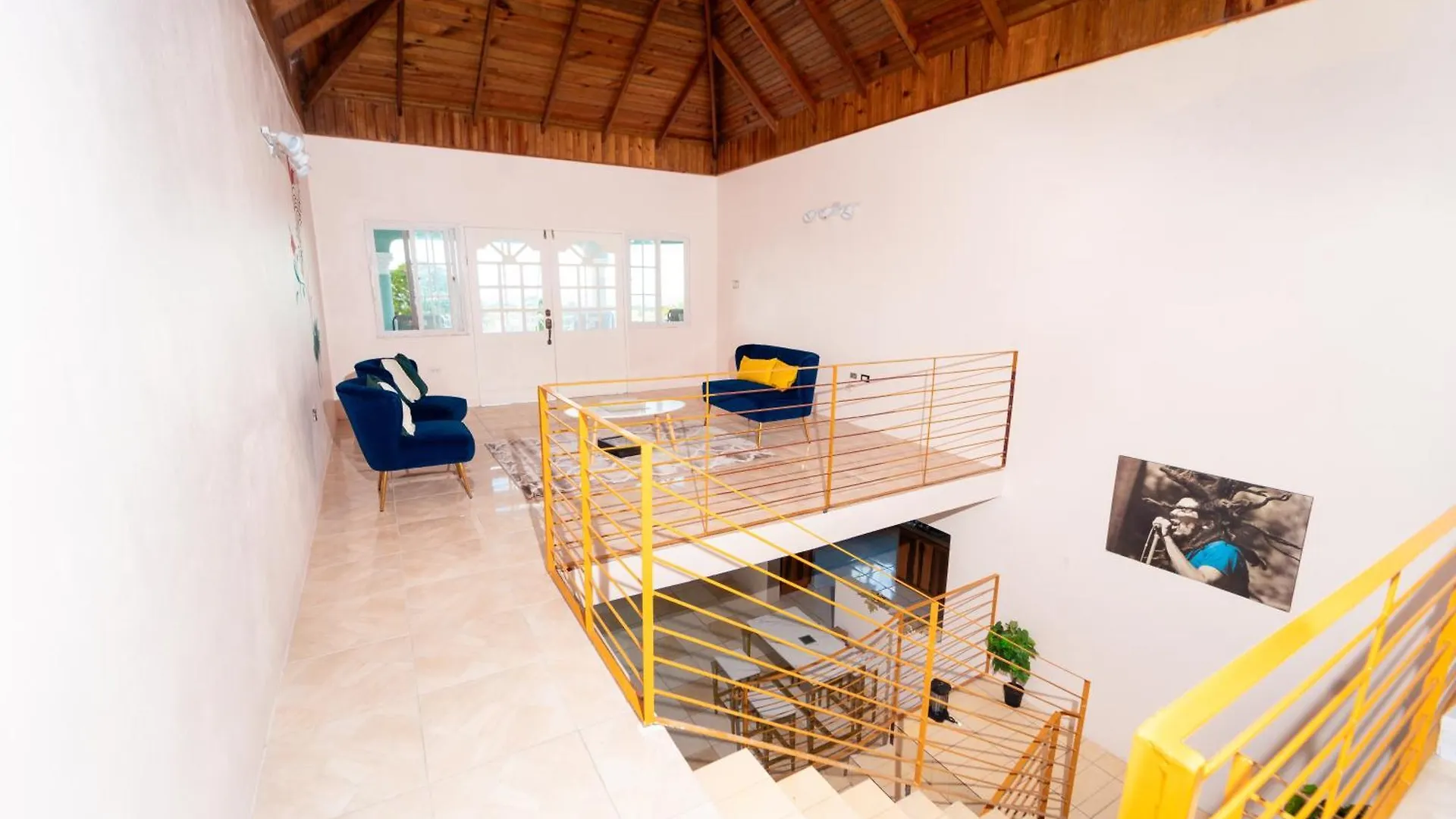 Belle Air Seaview Apartment Runaway Bay Homestay