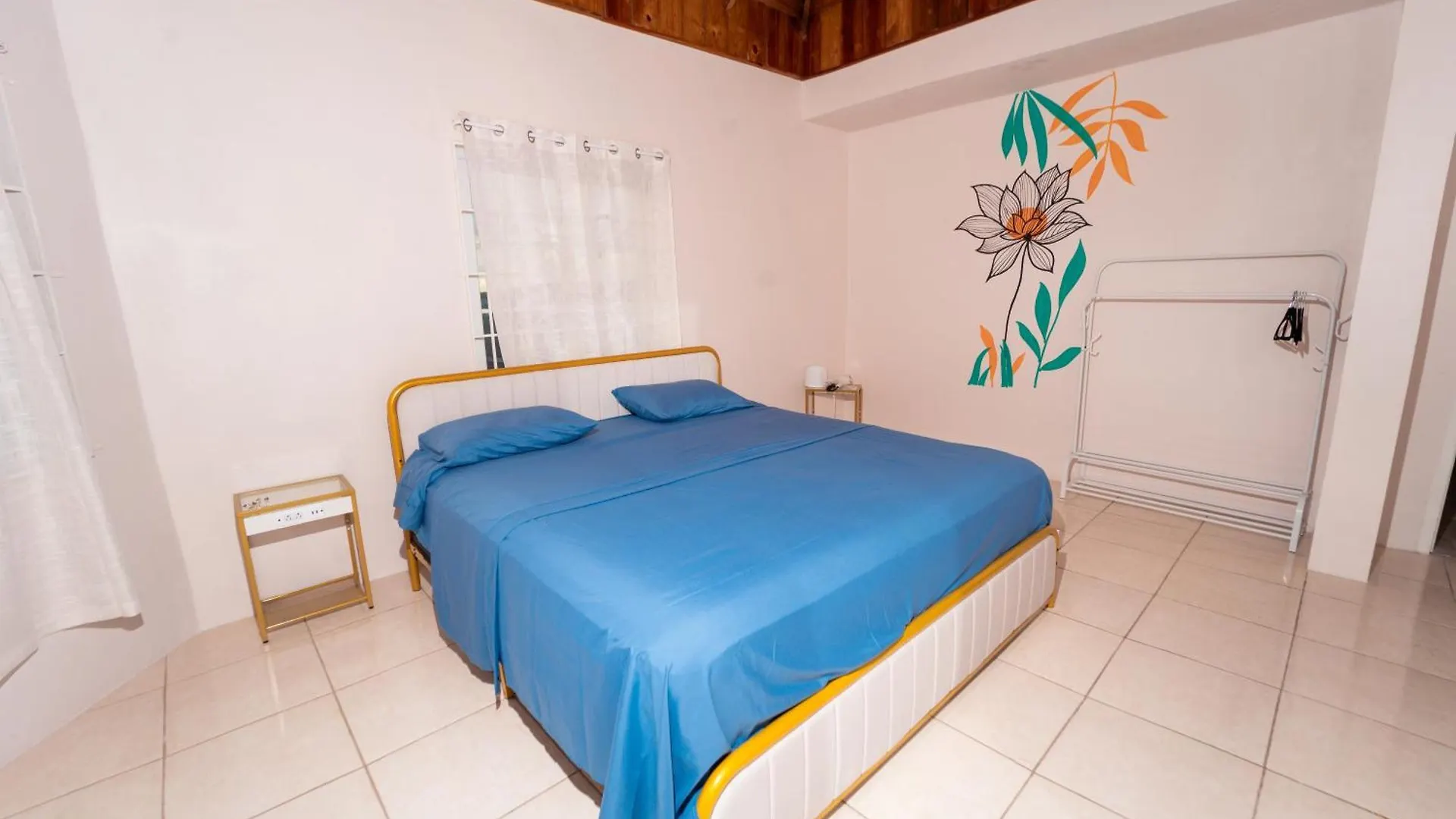 Belle Air Seaview Apartment Runaway Bay